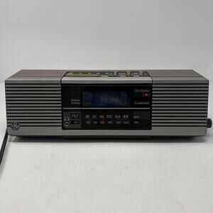 Vintage GE General Electric AM/FM Stereo Blue Digital Dual Clock Radio 7-4945A